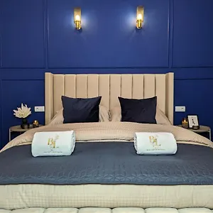 Bella Luna Luxury - Chic In Historic Square Apartment Warsaw